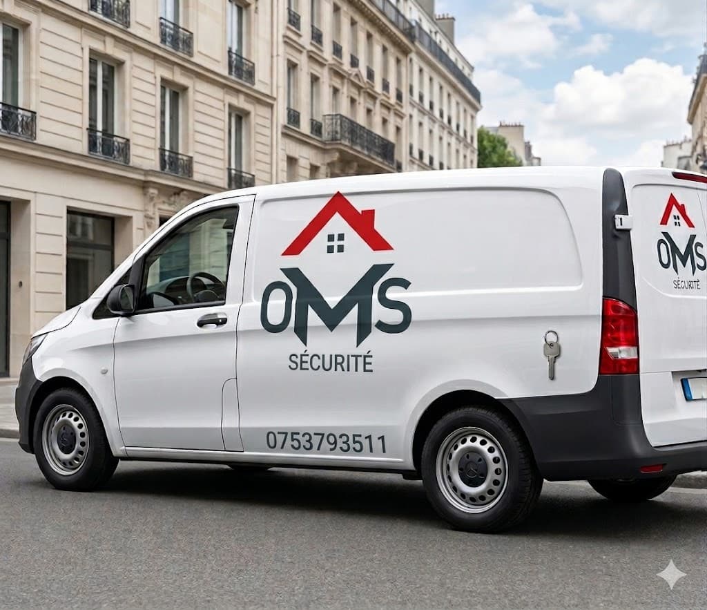 Véhicule d’intervention O.M.S Sécurité — dépannage serrurerie sur Paris et banlieue.